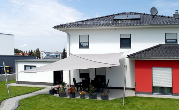 Sonnensegel mit praktischem Selbstbausatz